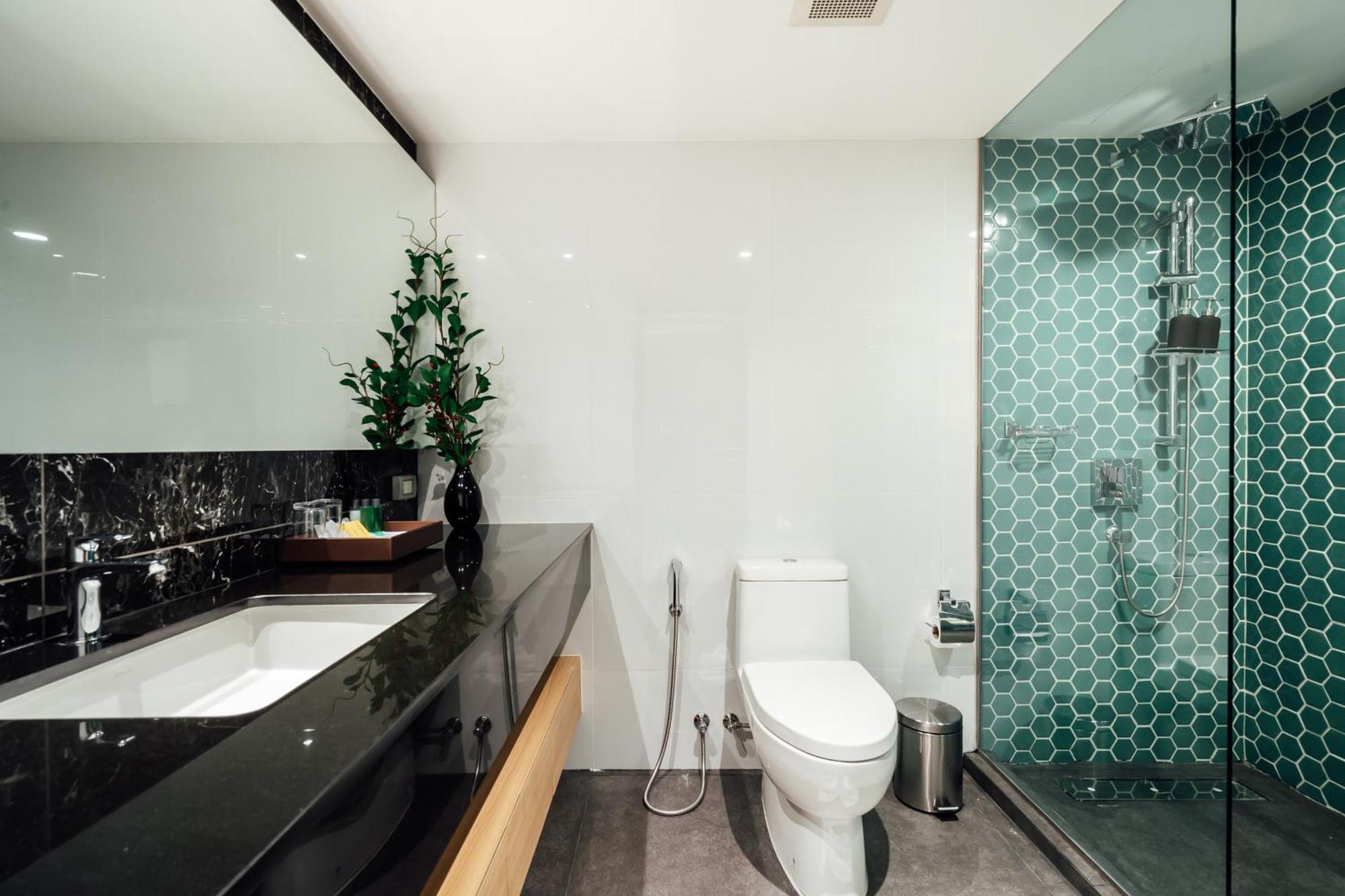 Montana Bangkok Hotel & Residence Экстерьер фото